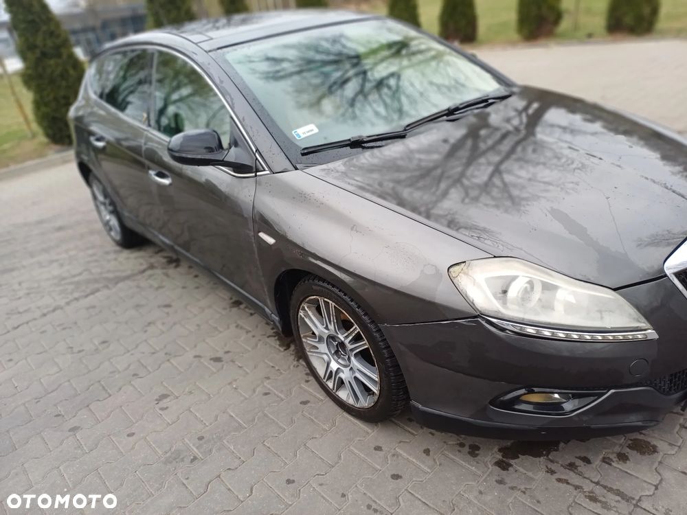 Lancia Delta 2.0 MJ Platino - 7