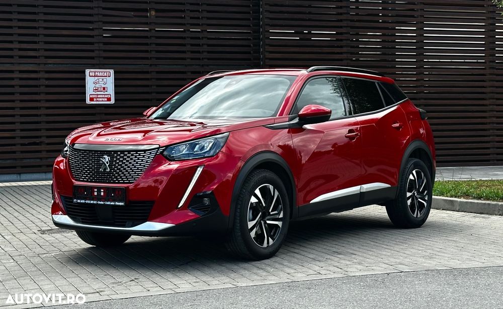 Peugeot 2008 PureTech 130 EAT8 Allure Pack - 4