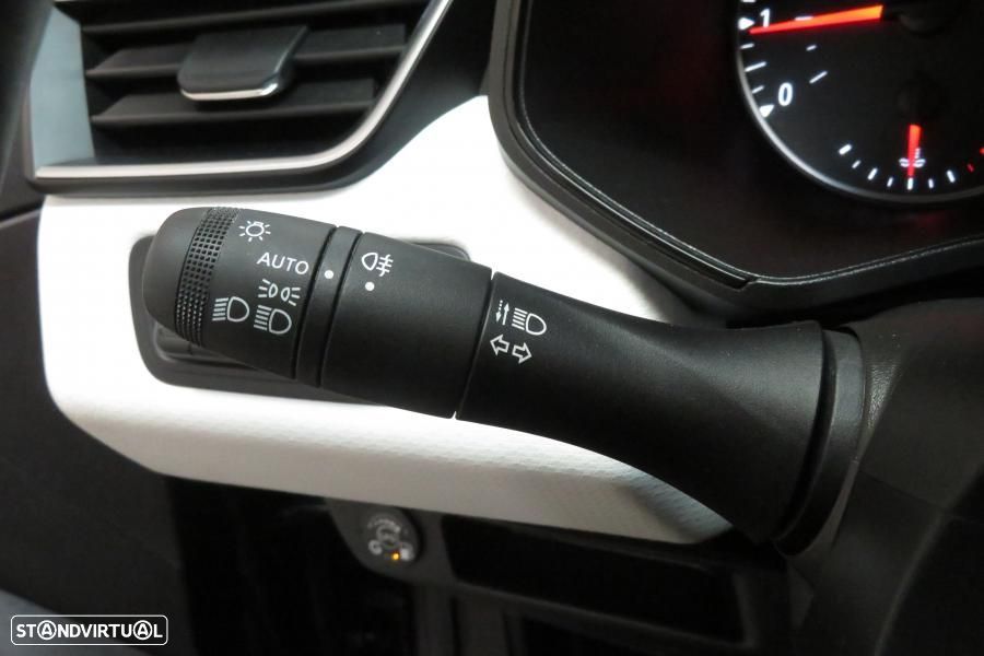 Renault Clio 1.0 TCe Techno Bi-Fuel - 17