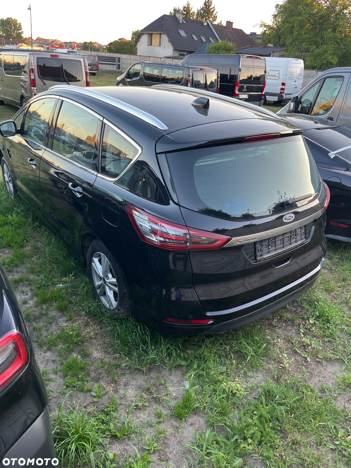 Ford S-Max 2.0 EcoBlue Titanium - 3