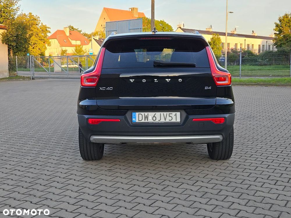 Volvo XC 40 B4 B Momentum - 37