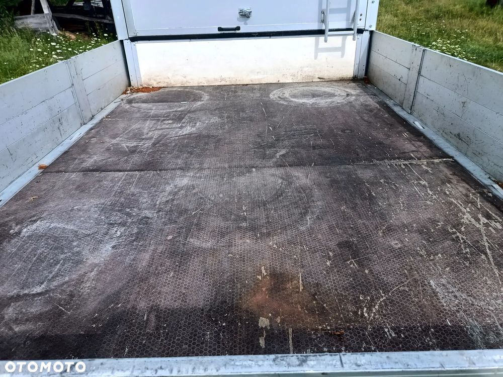 Mercedes-Benz SPRINTER 4X4 316 CDI 2.7, 5 cylindrów BLOKADA MOSTU! STAN BLACHARSKI IDEALNY! CAŁE AUTO W ORYGINALNYM LAKIERZE!!IDEALNA BAZA POD KAMPERA WYPRAWOWEGO! - 29
