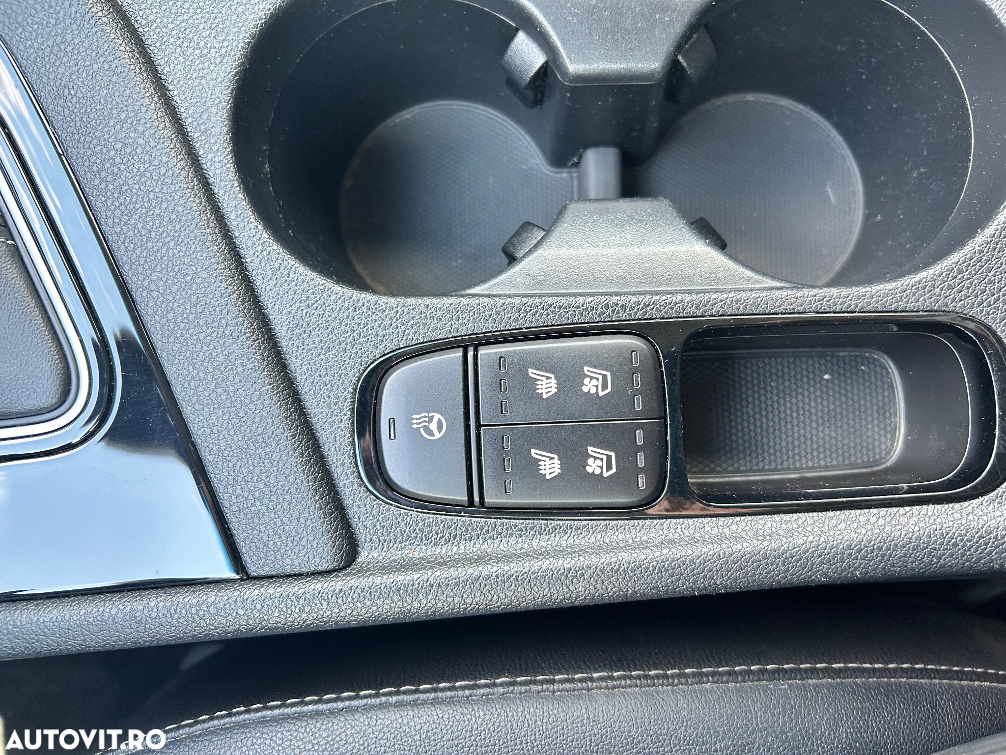 Kia Niro 1.6 GDI 6DCT PHEV Comfort - 18