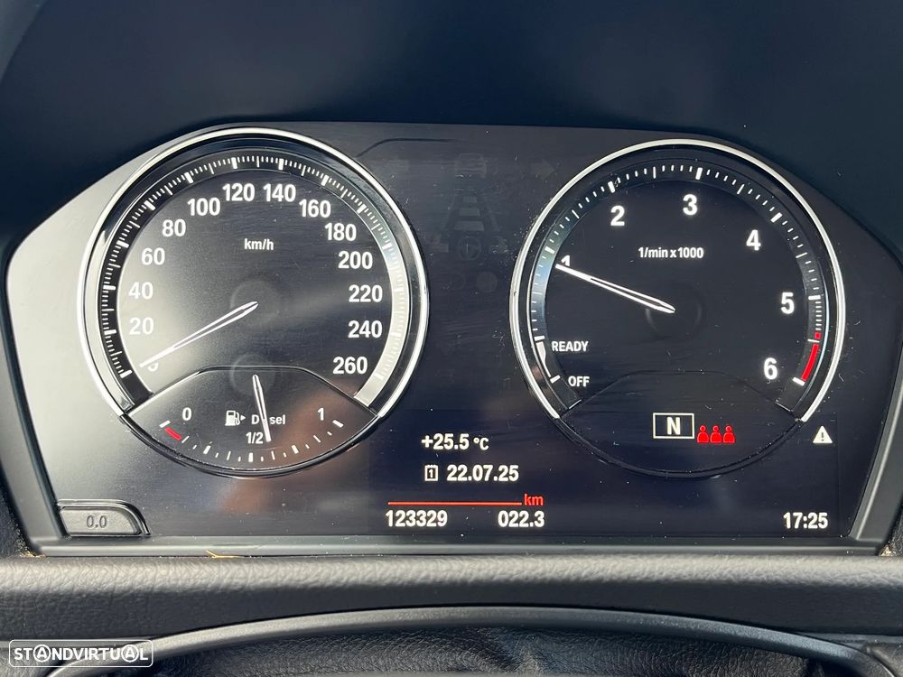 BMW 216 Active Tourer d - 8