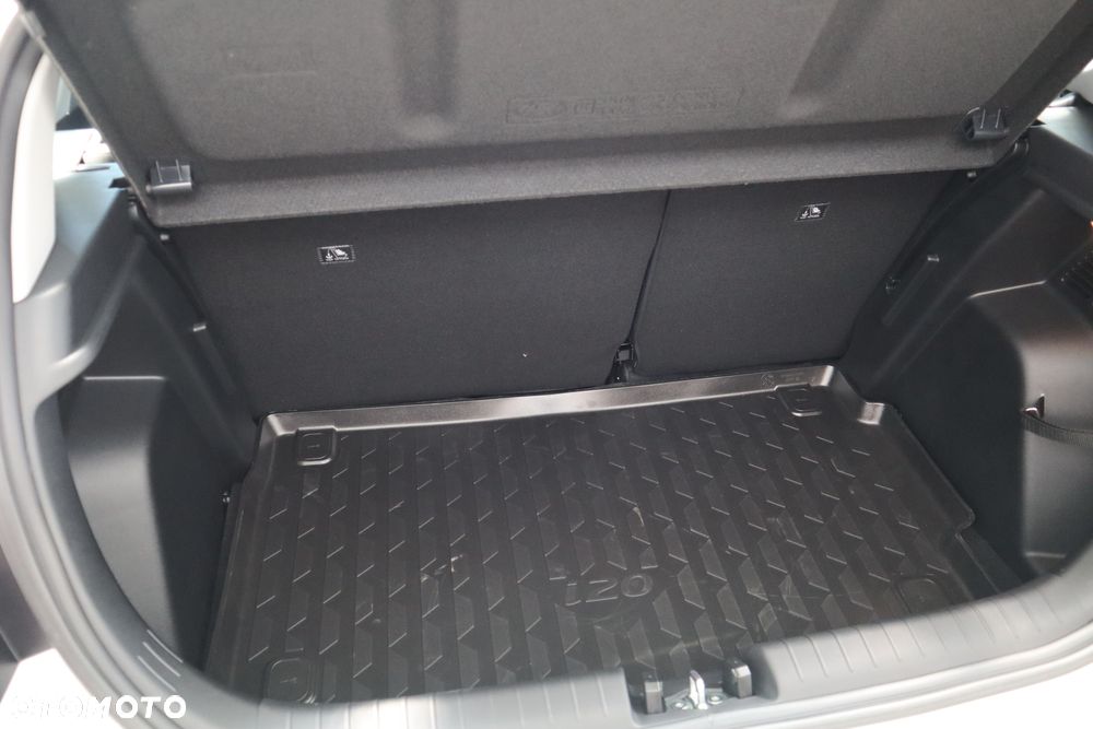 Hyundai i20 1.2 Modern - 19