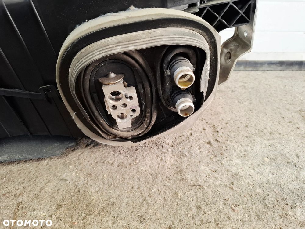 Nagrzewnica Obudowa Kompletna Nawiew 5C1820003DA Audi VW Seat Skoda - 2