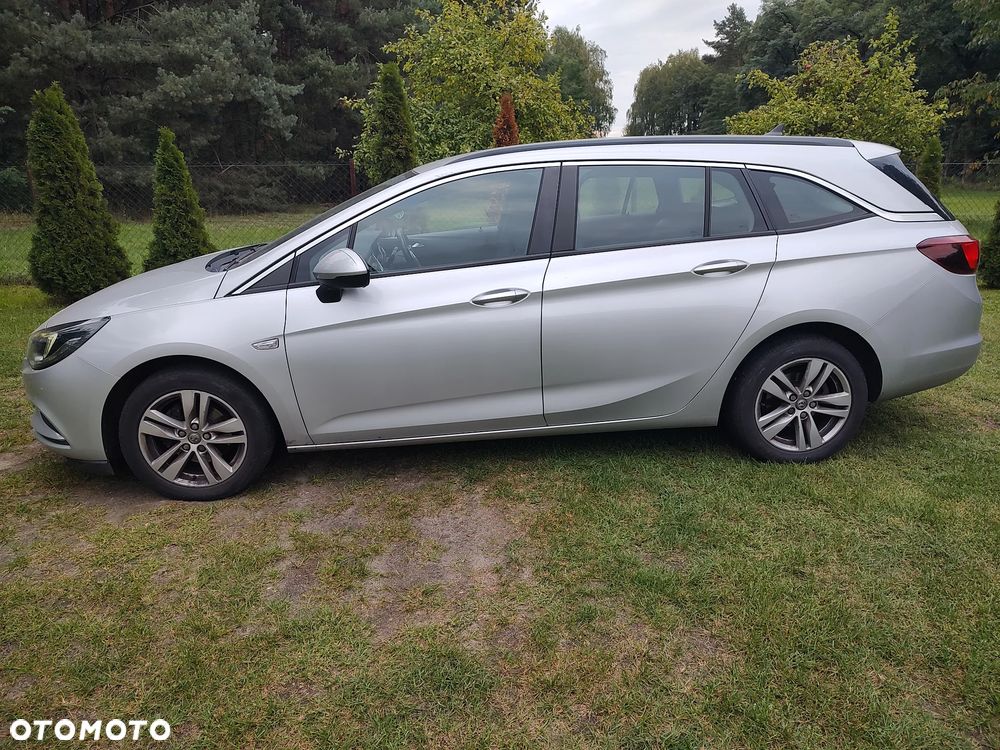 Opel Astra - 4