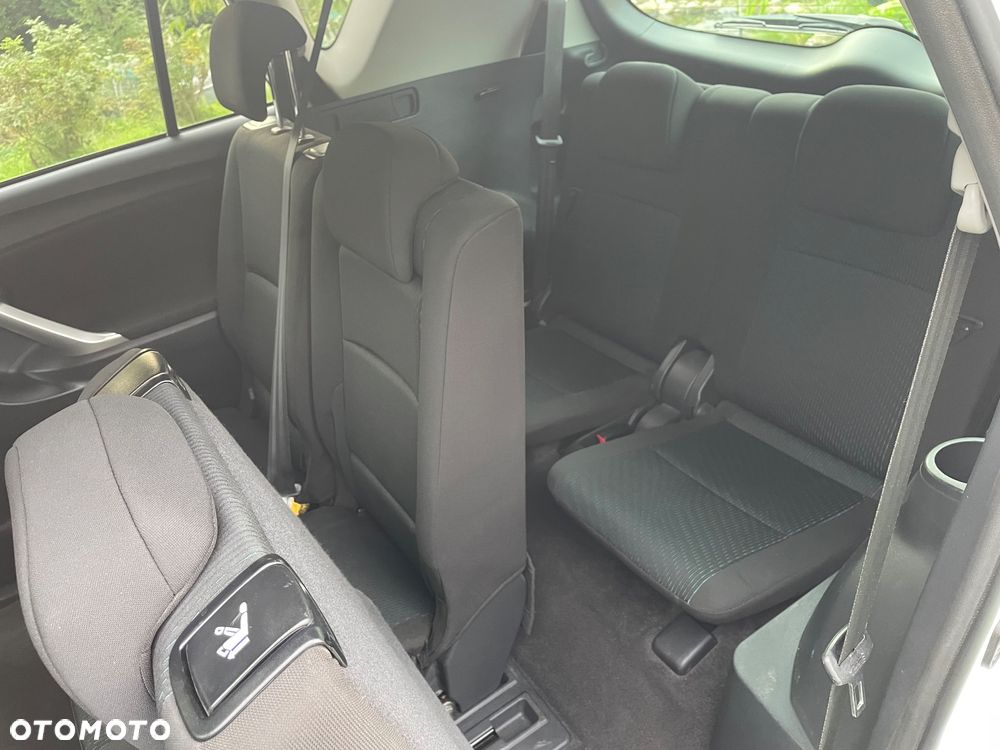 Toyota Verso 2.0 D-4D Sol 7os - 23