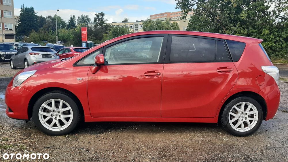 Toyota Verso 1.8 Life - 6