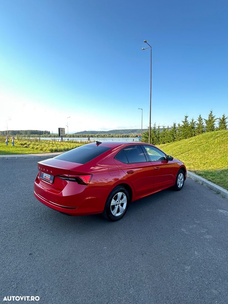 Skoda Octavia 2.0 TDI Ambition - 11