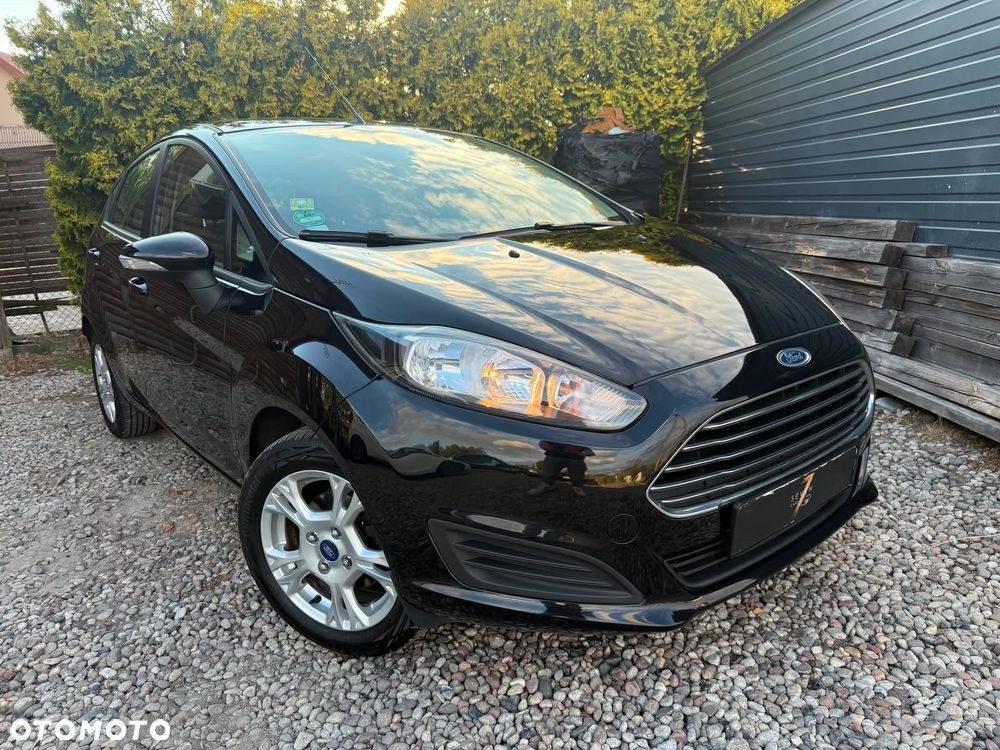 Ford Fiesta 1.25 Champions Edition - 3