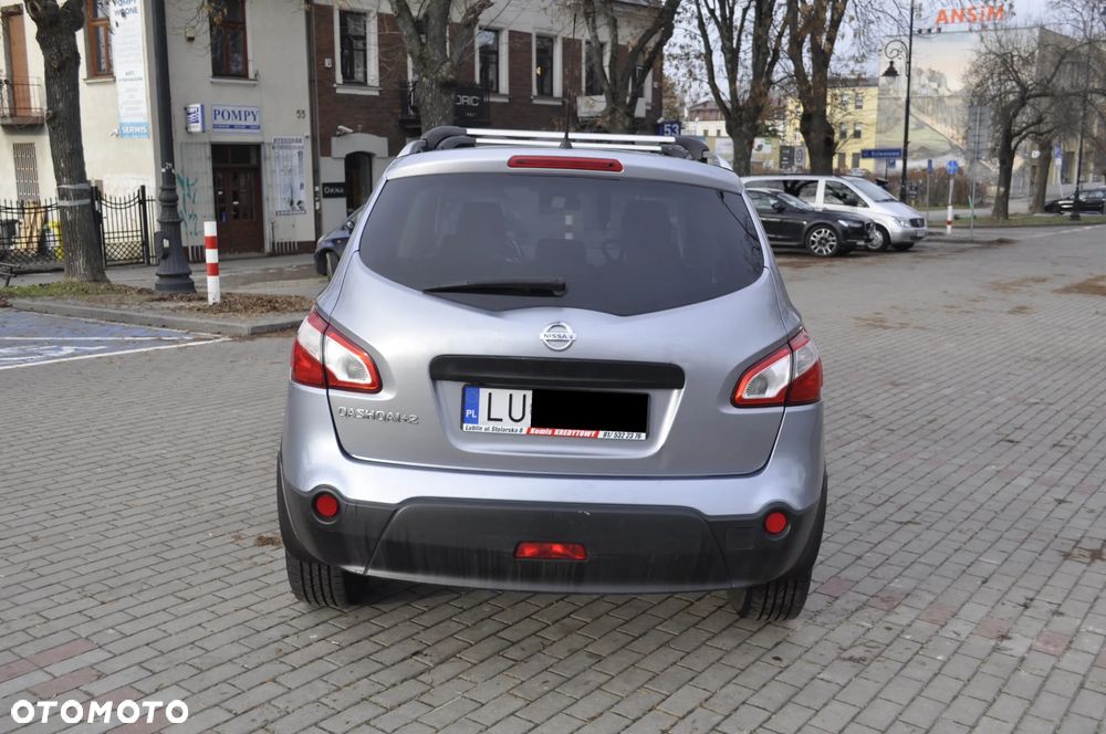 Nissan Qashqai+2 - 4