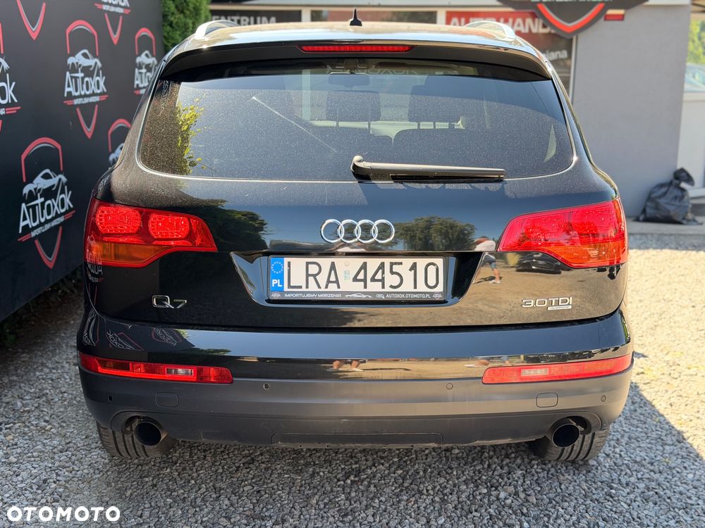 Audi Q7 3.0 TDI DPF clean diesel Quattro Tiptronic - 14