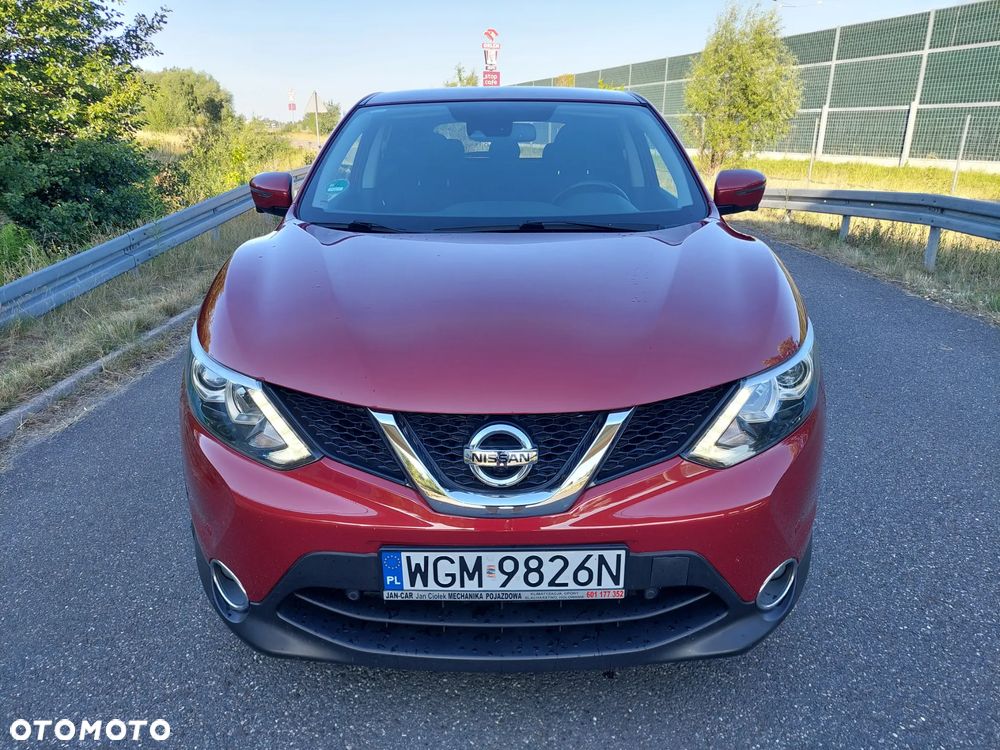 Nissan Qashqai 1.2 DIG-T Xtronic TEKNA+ - 4
