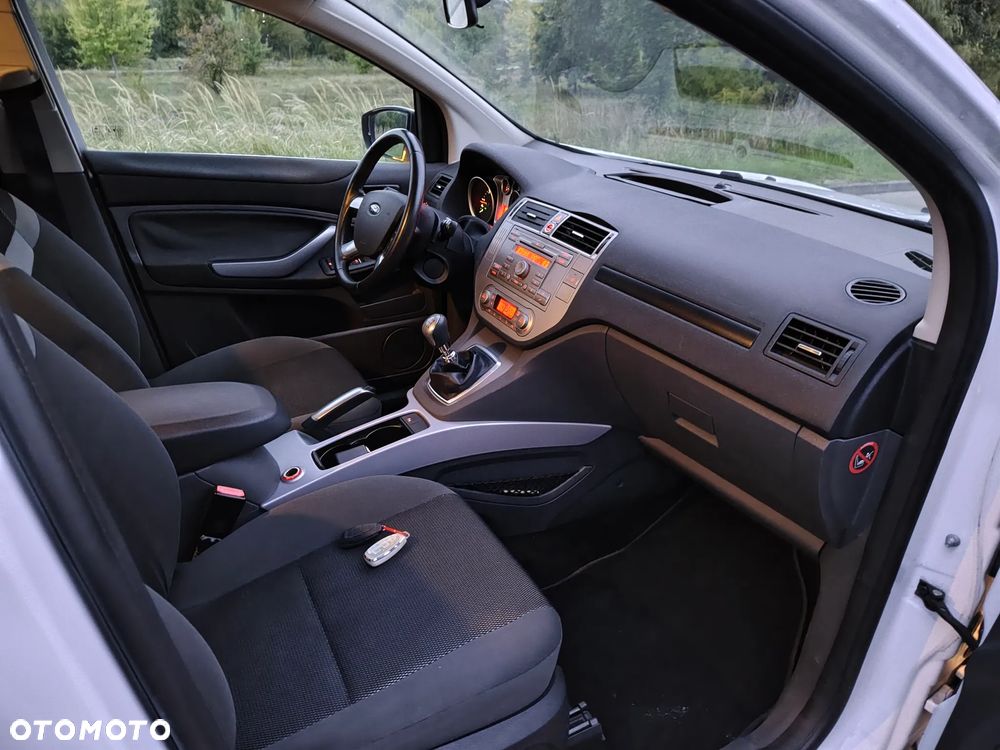 Ford Kuga 2.0 TDCi 4WD Titanium - 7