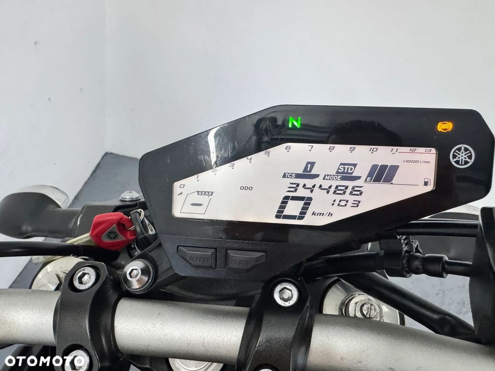 Yamaha MT - 10