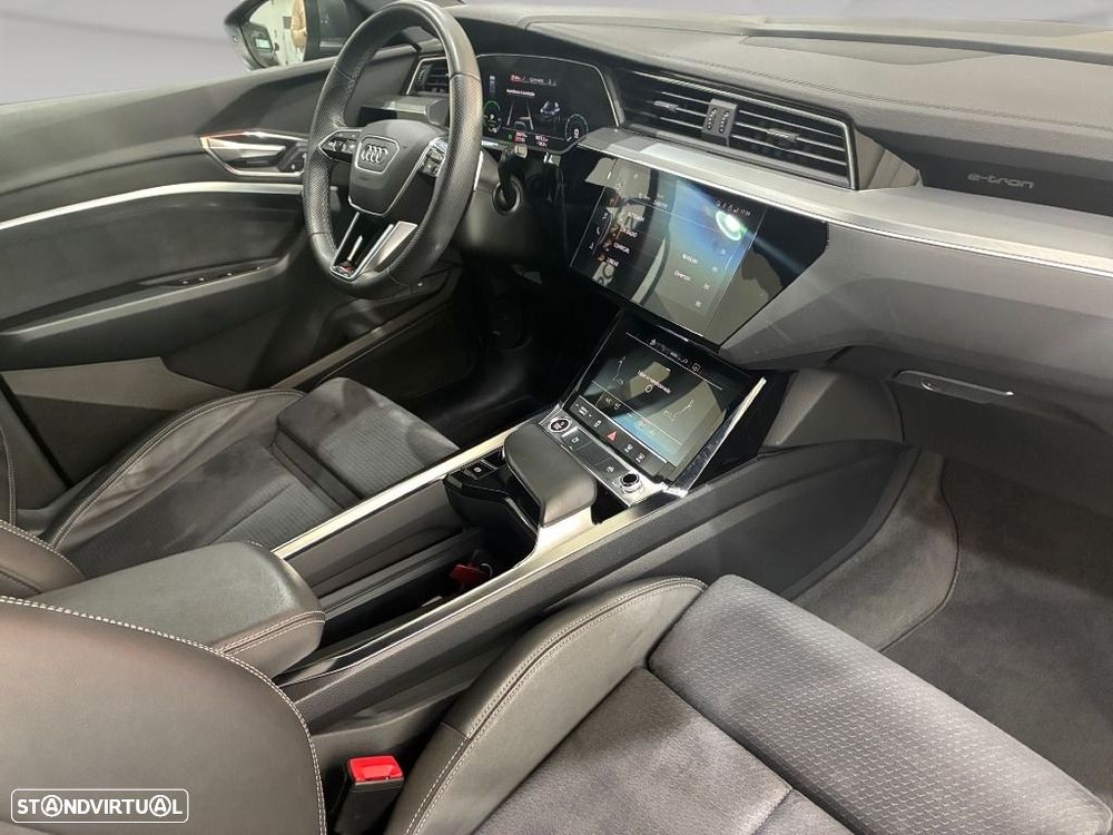 Audi e-tron 55 quattro S line - 16
