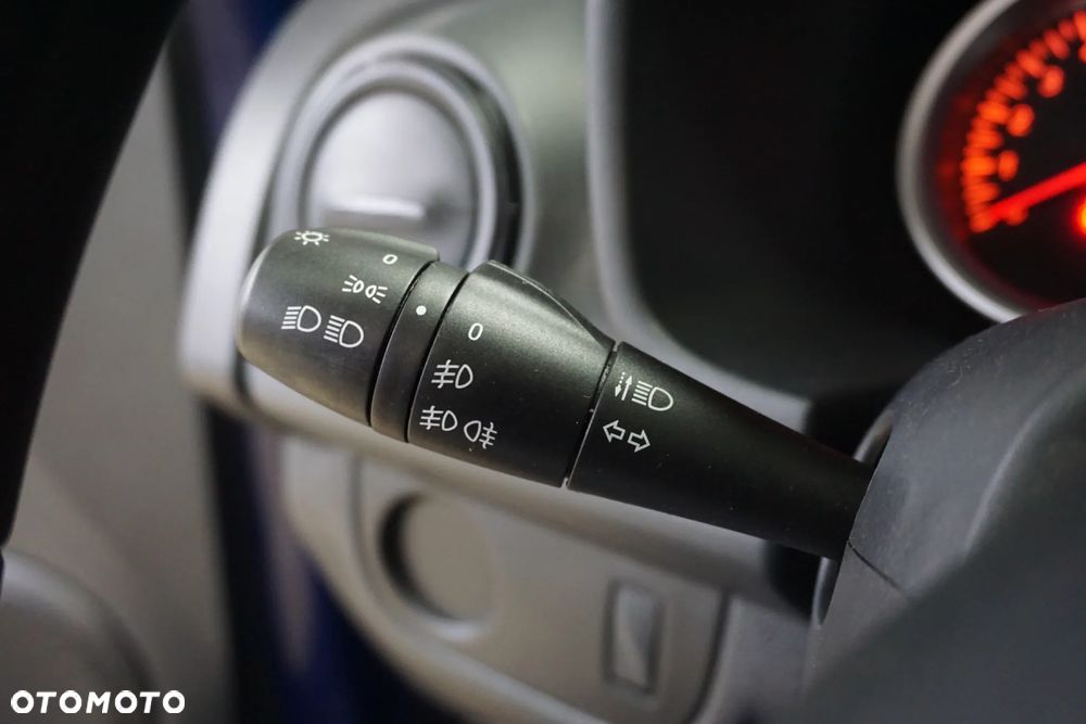 Dacia Sandero SCe 75 Acces - 32