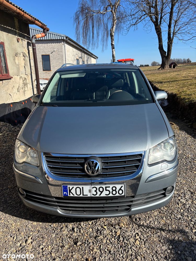 Volkswagen Touran 1.9 TDI Welcome - 1