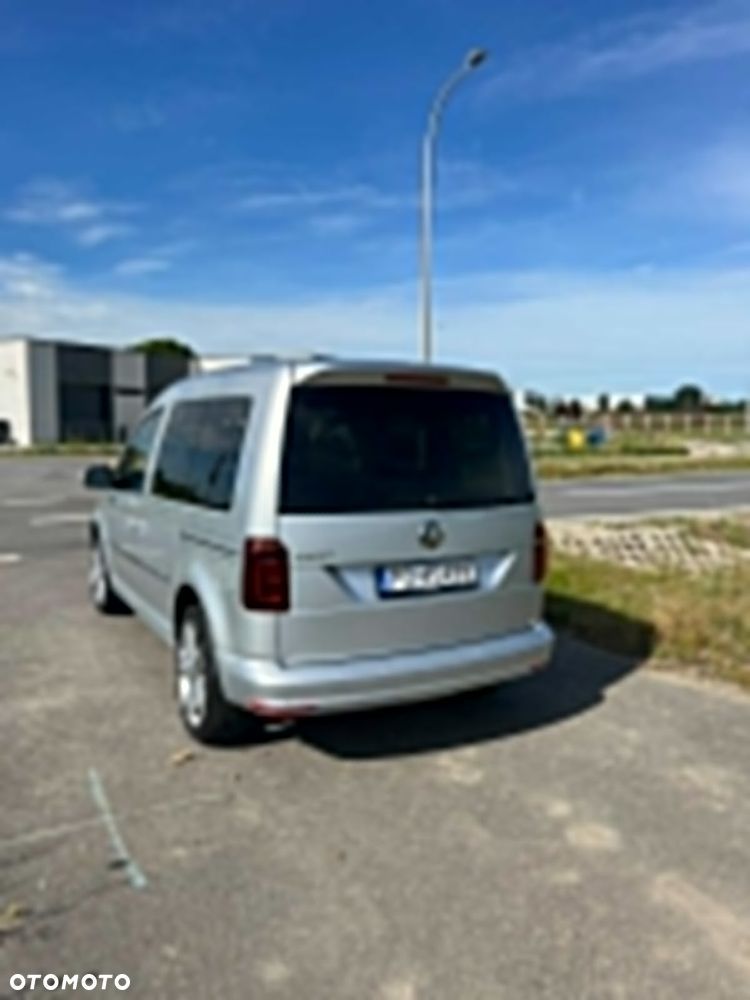 Volkswagen Caddy 2.0 TDI Comfortline DSG - 4