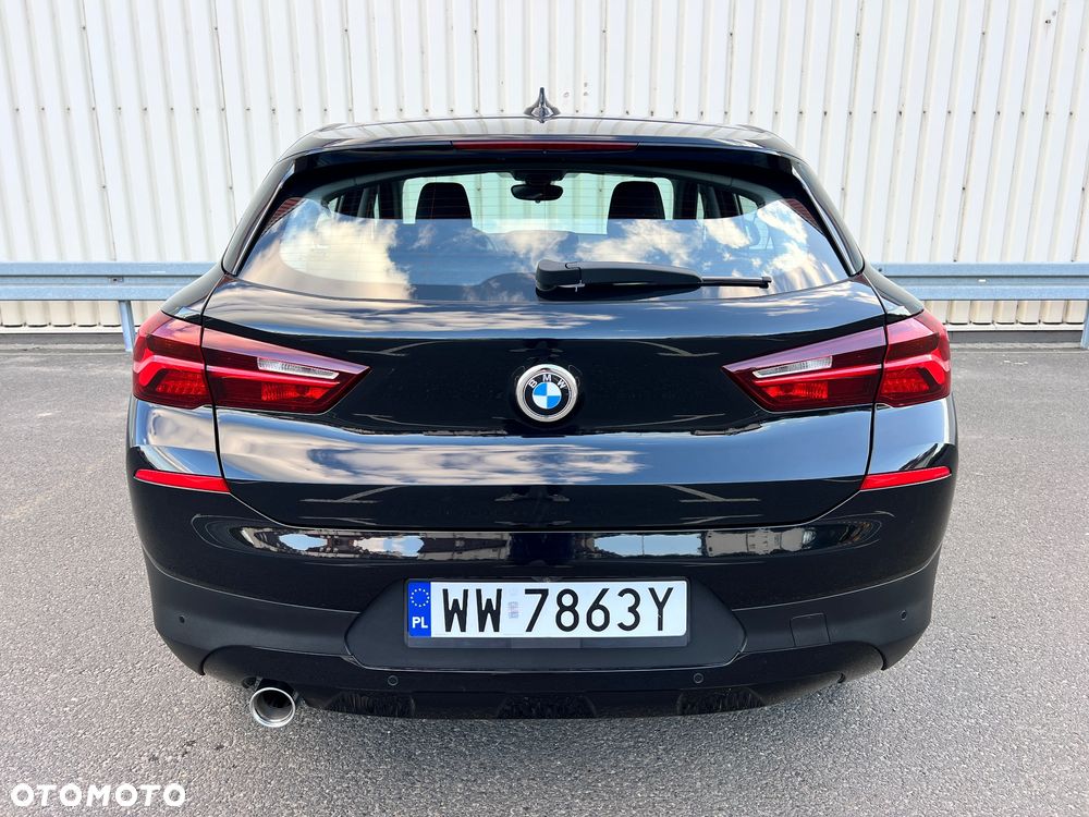 BMW X2 sDrive18i Business Edition - 4