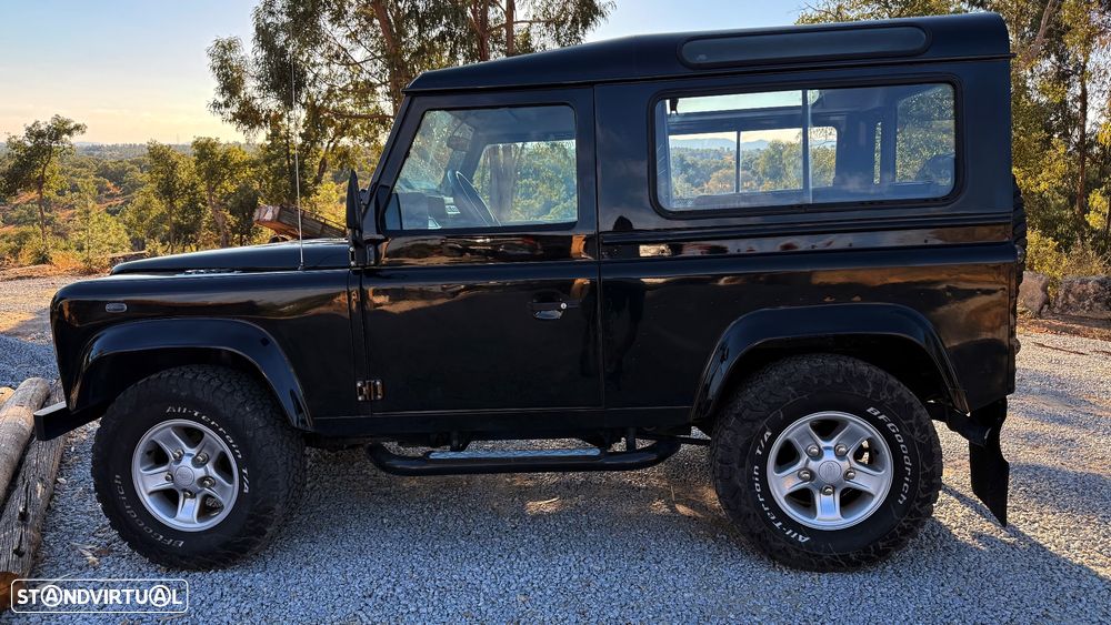 Land Rover Defender 90 2.5 TD5 Metal Top - 1