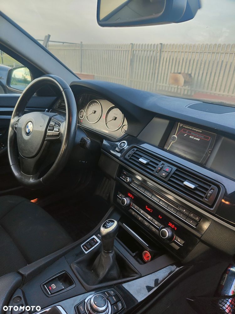 BMW Seria 5 - 8