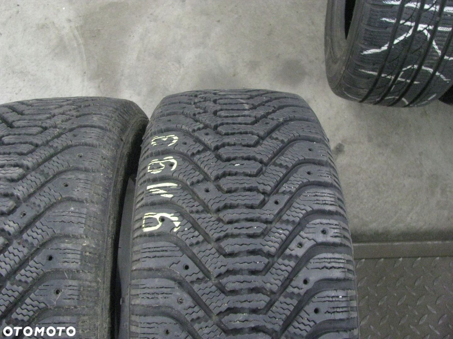 GOODYEAR ULTRAGRIP 5000 215/55R16 93T 7,5mm 2szt - 1