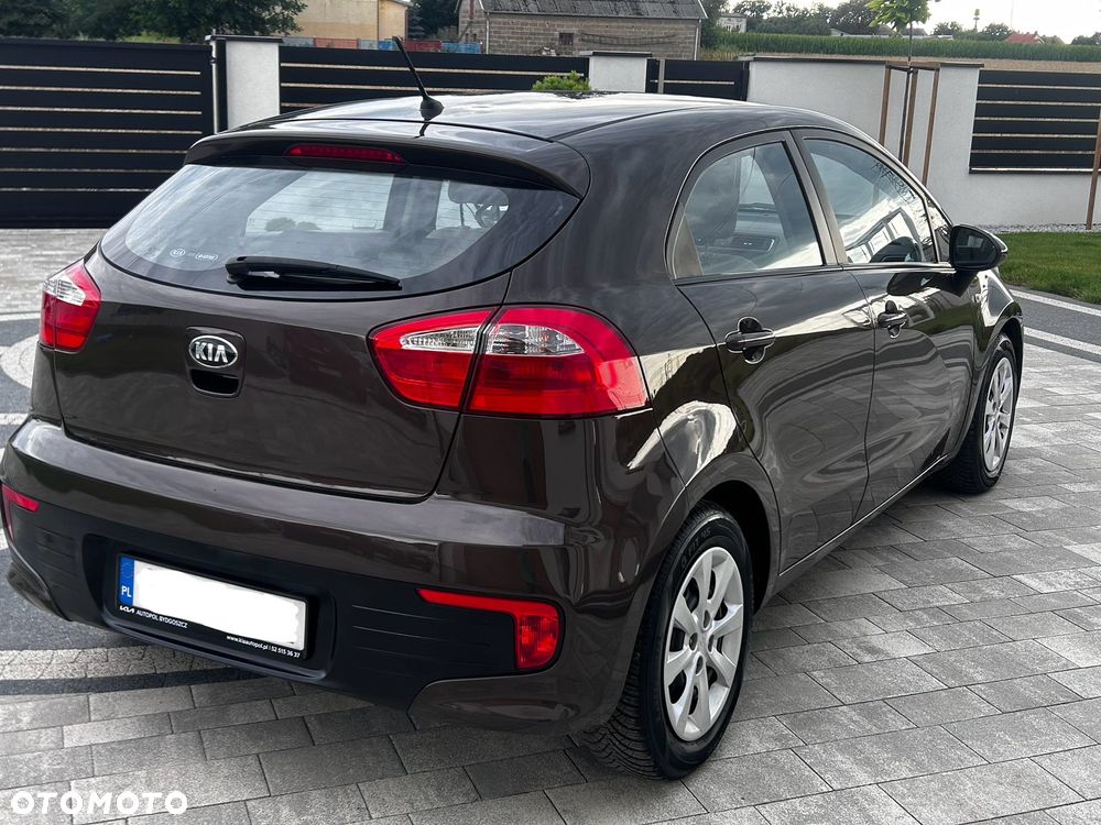 Kia Rio - 6