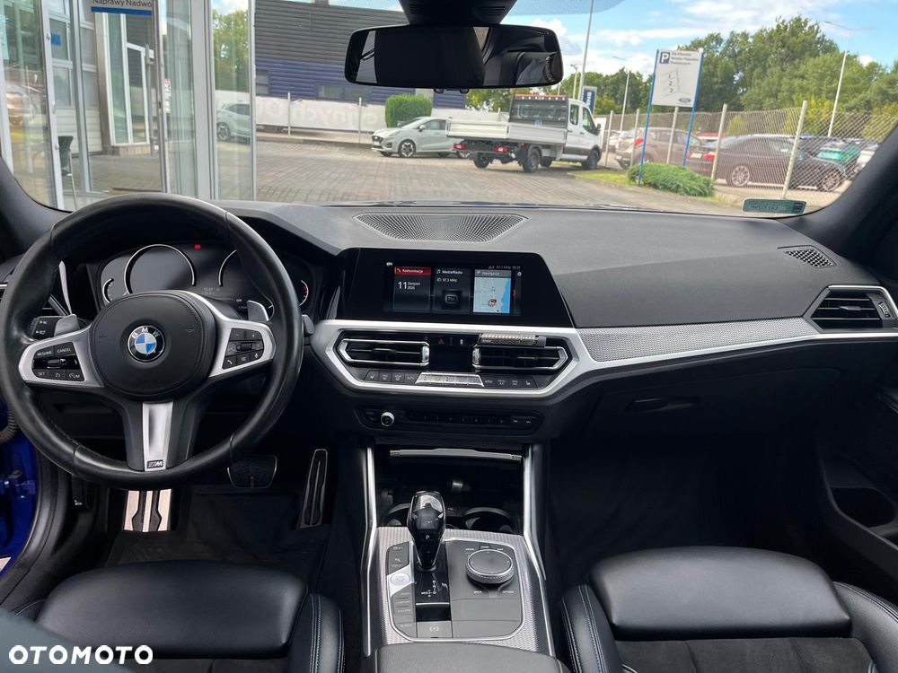 BMW Seria 3 330i M Sport sport - 22