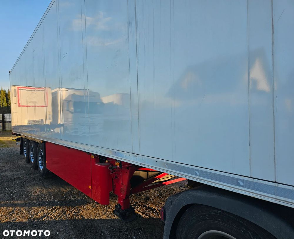 Schmitz Cargobull SKO24 - 9
