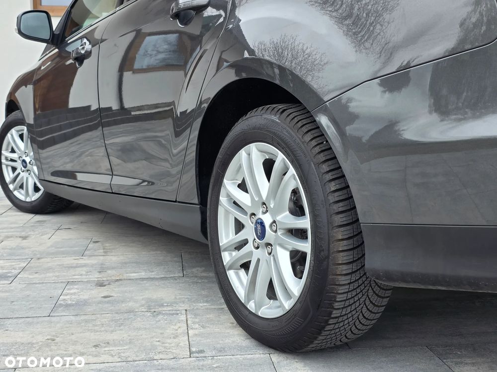 Ford Focus 1.0 EcoBoost Titanium - 9