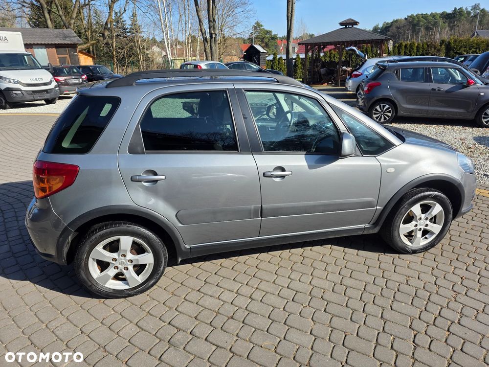 Suzuki SX4 1.6 VVT 4x4 Comfort - 8
