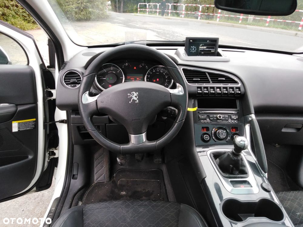 Peugeot 3008 HDi 115 Allure - 8