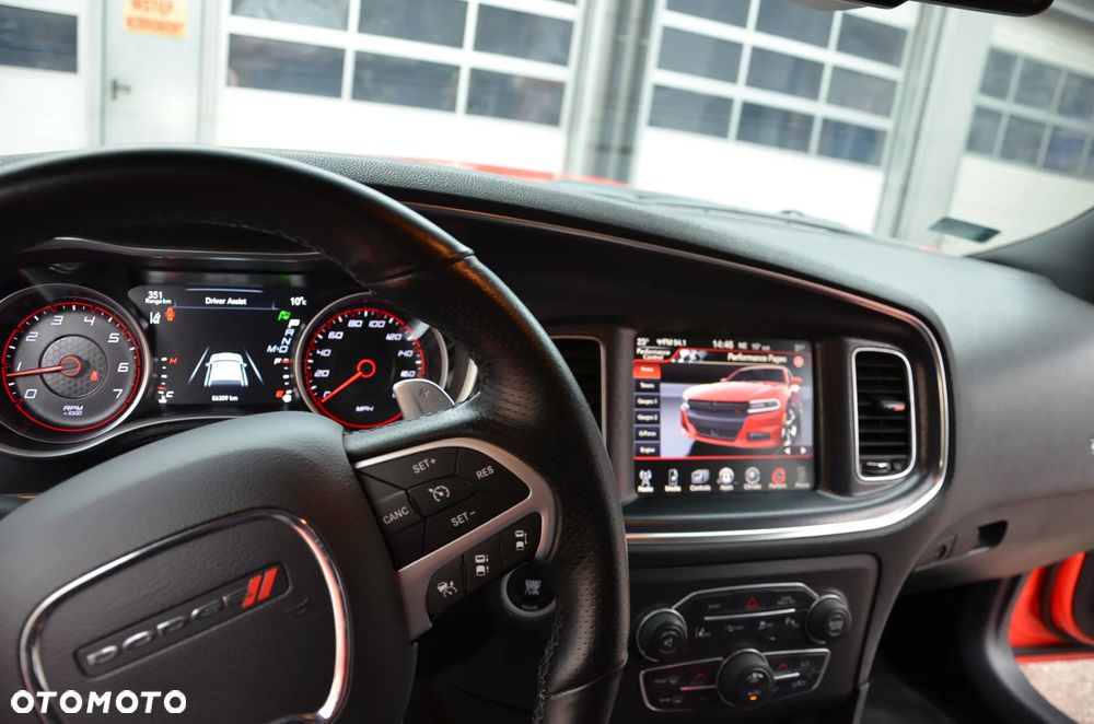 Dodge Charger Automatik R/T Scat Pack - 26