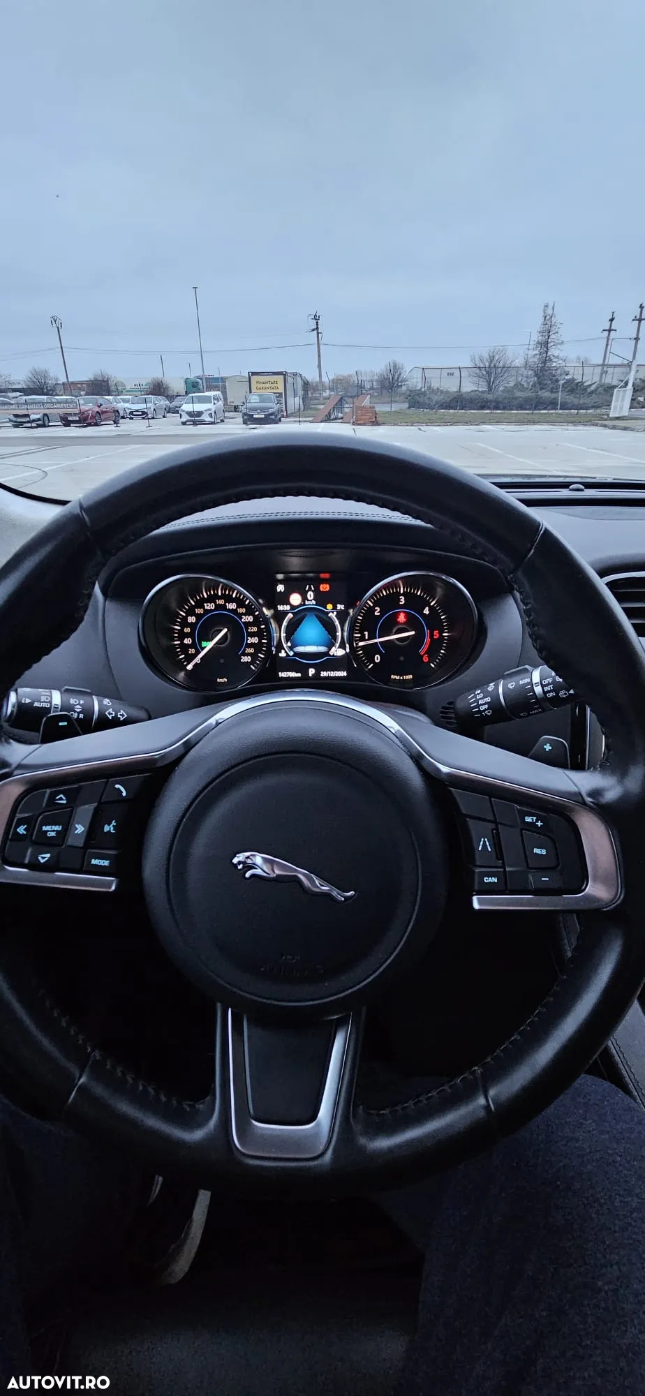 Jaguar F-Pace 20d AWD Aut. Prestige - 5