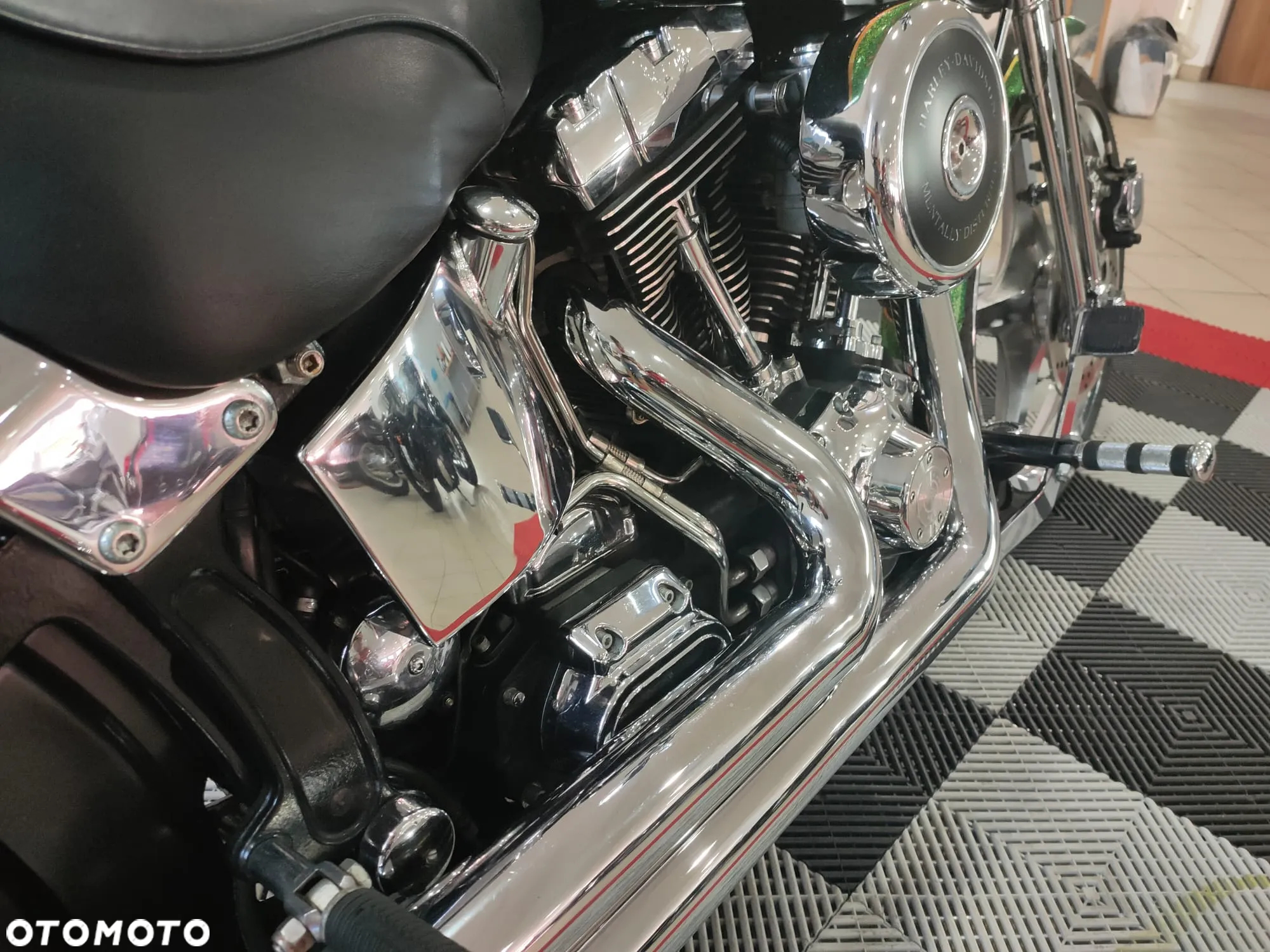 Harley-Davidson Softail Springer Classic - 9