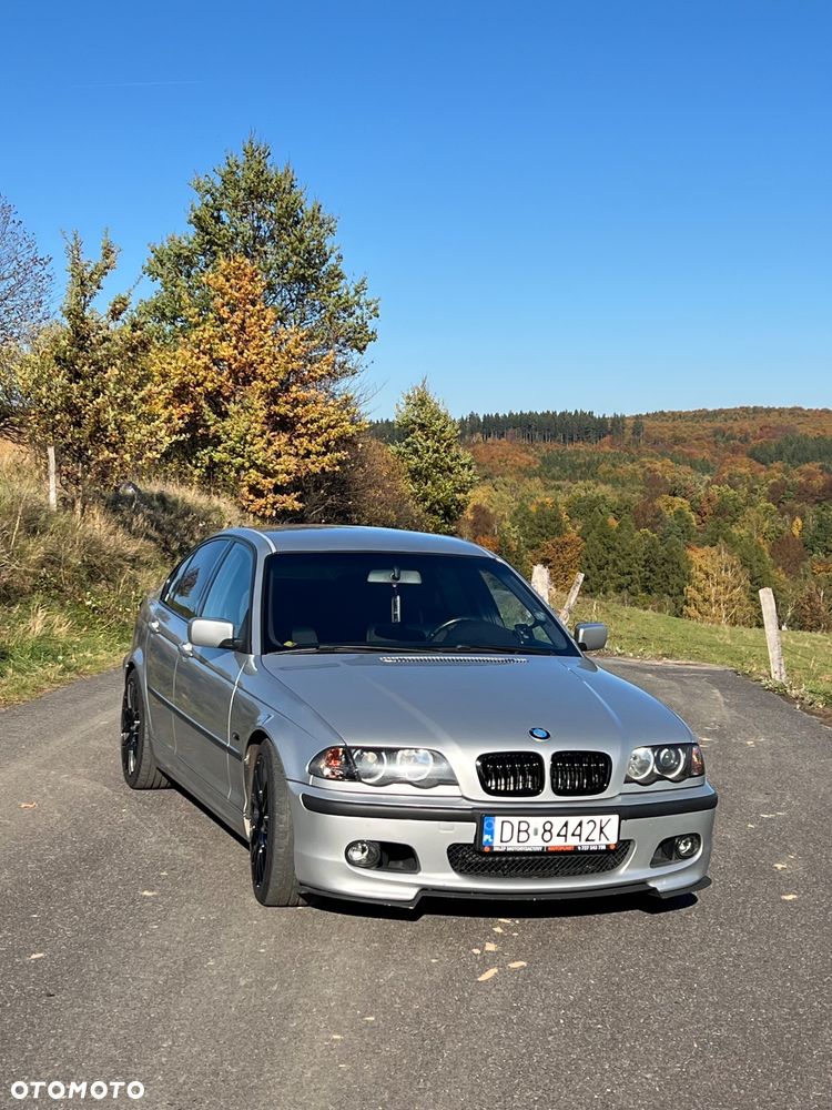 BMW Seria 3 320i - 9