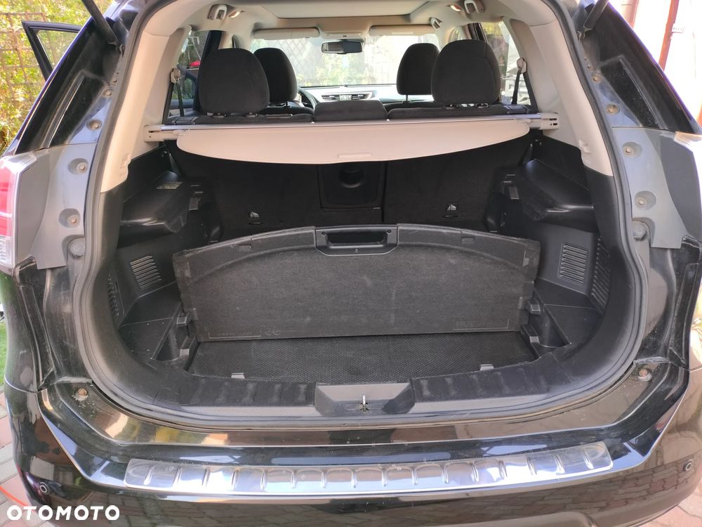 Nissan X-Trail 1.6 DCi ALL-MODE 4x4i N-Connecta - 25