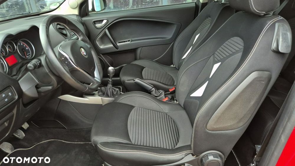 Alfa Romeo Mito - 13