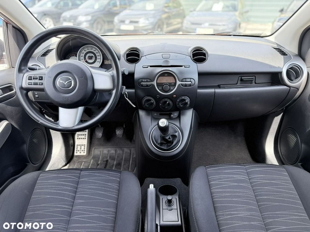 Mazda 2 1.3 Dynamic - 4