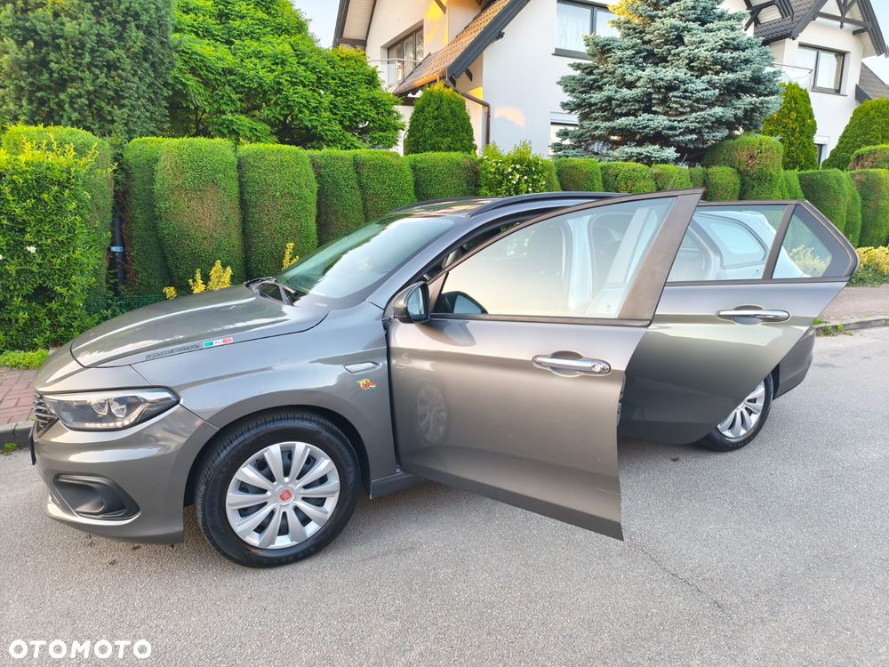 Fiat Tipo 1.4 T-Jet 16v Easy - 27