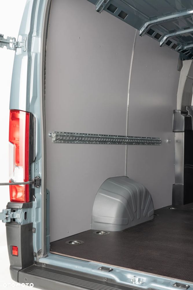 Toyota Proace MAX - 8