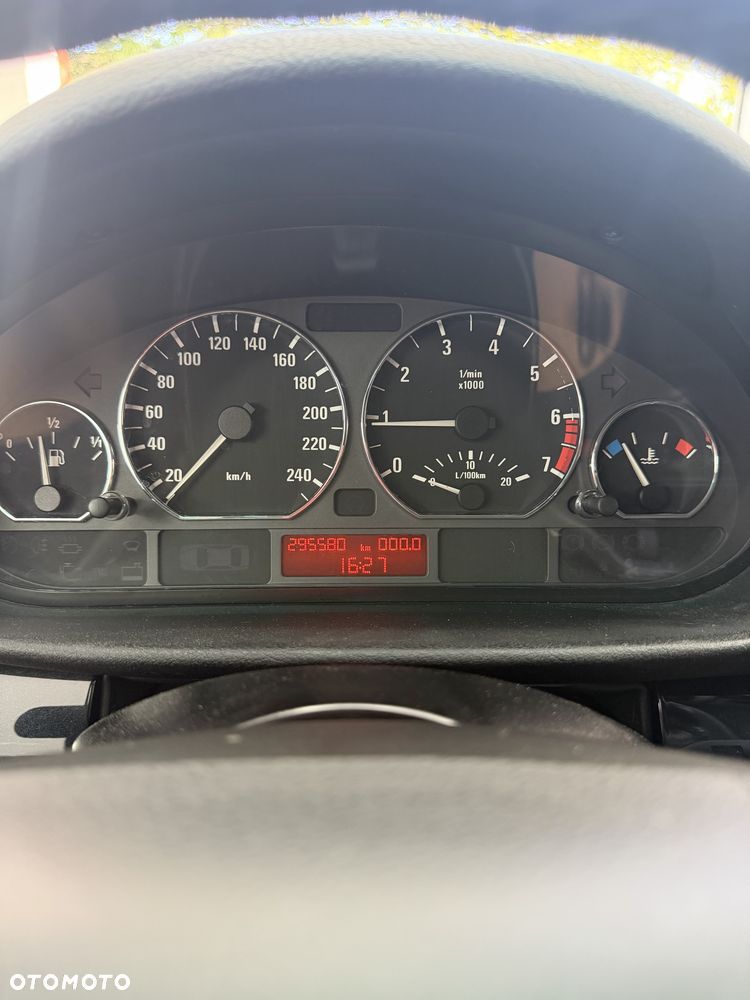 BMW Seria 3 - 8