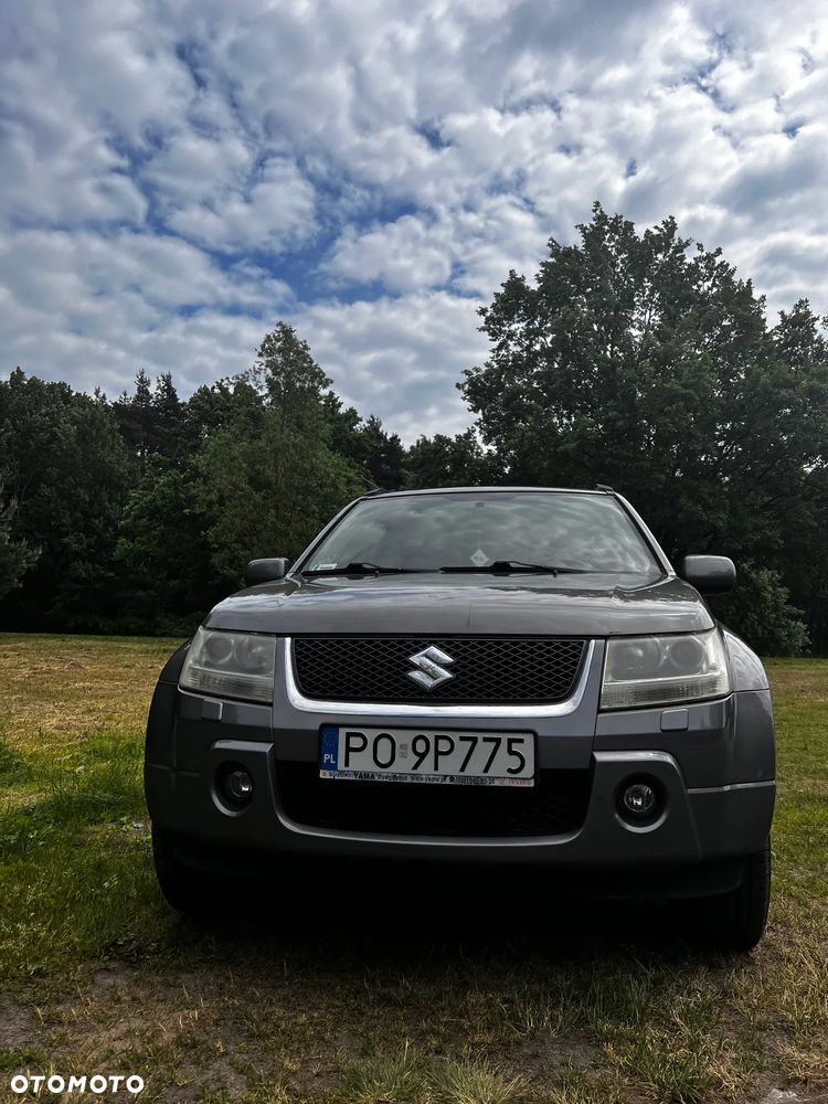 Suzuki Grand Vitara 2.0 De luxe - 7