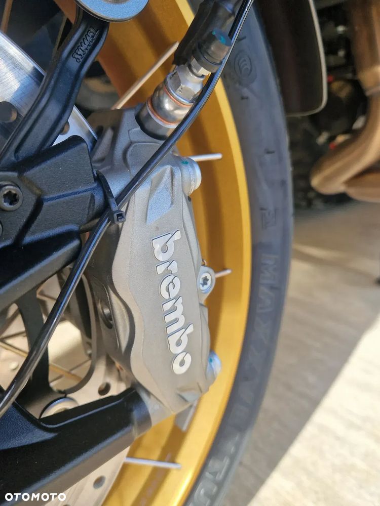 QJMOTOR SRT900SX - 11