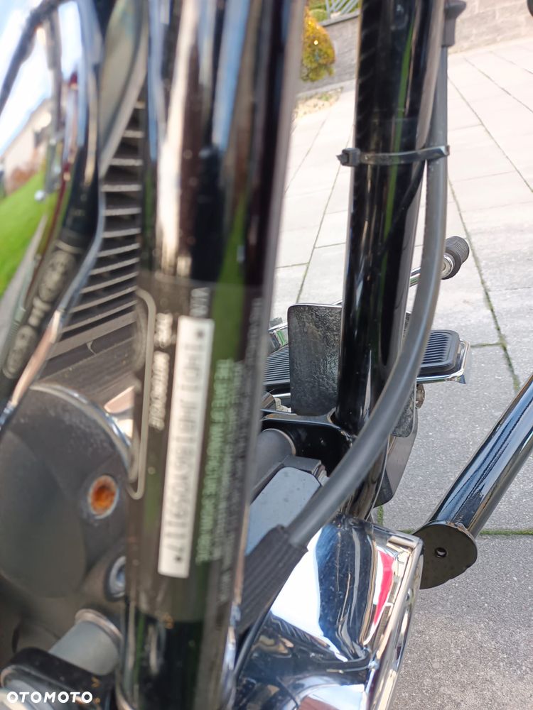 Harley-Davidson Softail Heritage Classic - 27