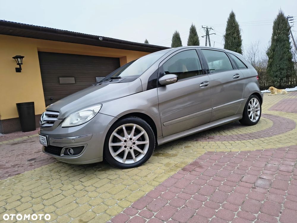 Mercedes-Benz Klasa A 180 CDI Special Edition - 21