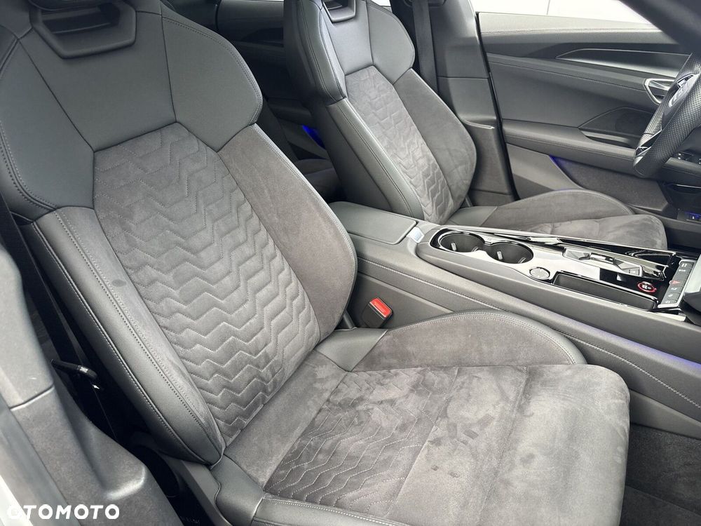 Audi e-tron GT - 38