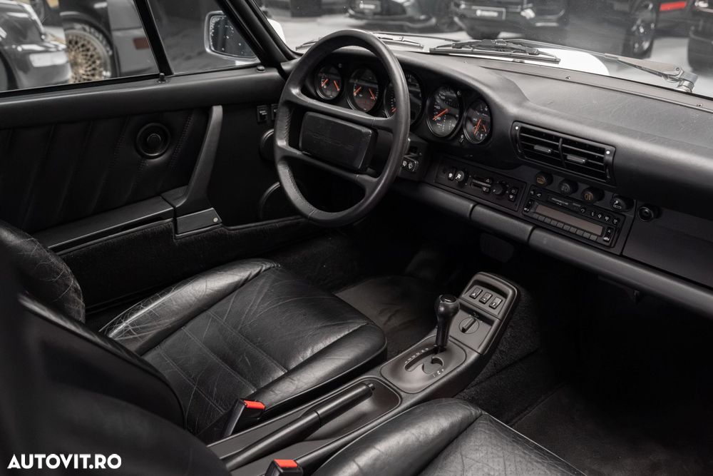 Porsche 911 - 27
